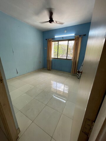 Room in 2 BHK Apartment at Raj Umang 2, Dahisar East – for Sale