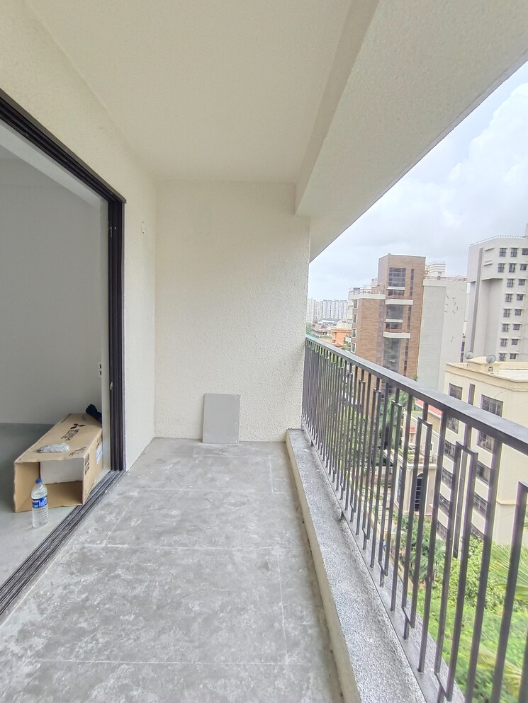 Balcony, shree-estella 3 Bedroom 1341 Sq.Ft. Apartment In Chembur Mumbai 7446641