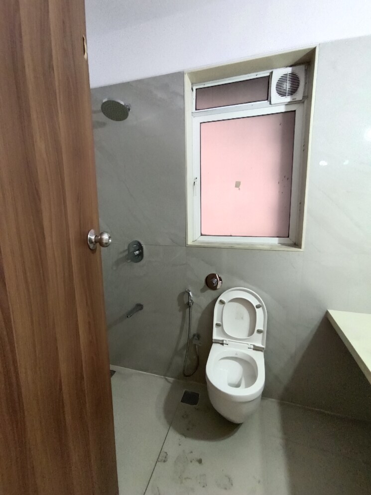 Bathroom, sabari-palm-view 3 Bedroom 1800 Sq.Ft. Apartment In Chembur Mumbai 7446676