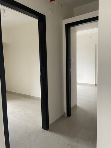 Room in 1.5 BHK Apartment at Dosti West County Phase 4 Dosti Pine, Balkum Pada – for Sale