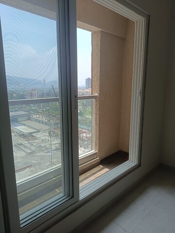 Room in 2 BHK Apartment at Dosti West County Phase 4 Dosti Pine, Balkum Pada – for Sale