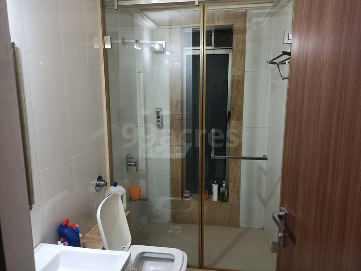 Bathroom, rajesh-raj-grandeur 4 Bedroom 1800 Sq.Ft. Apartment In Powai Mumbai 7447061