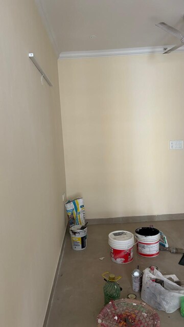 Furnished Amenities in 2 BHK Apartment at Sector 84 – for Sale
