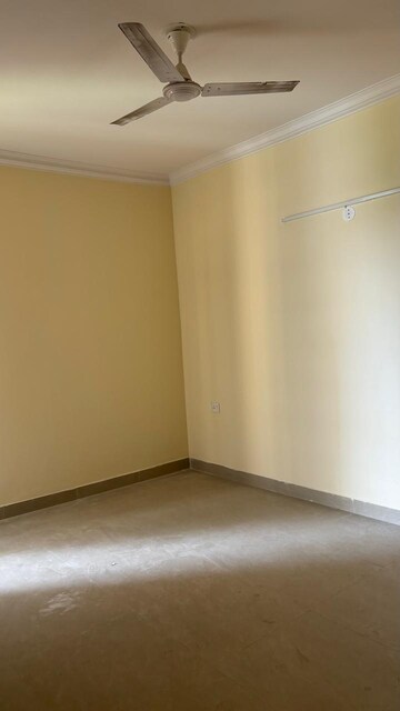 Room in 2 BHK Apartment at Sector 84 – for Sale