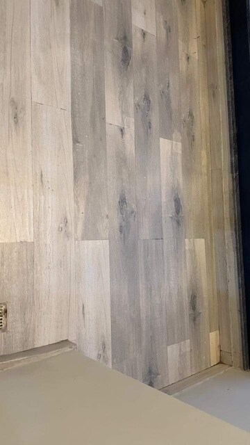Room in 3 BHK Apartment at Ireo Victory Valley, Sector 67 – for Sale