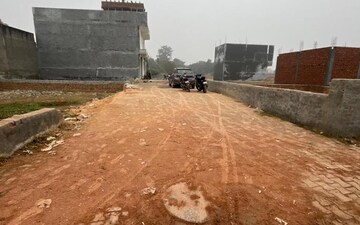 Plot For Sale in Maruti Kunj