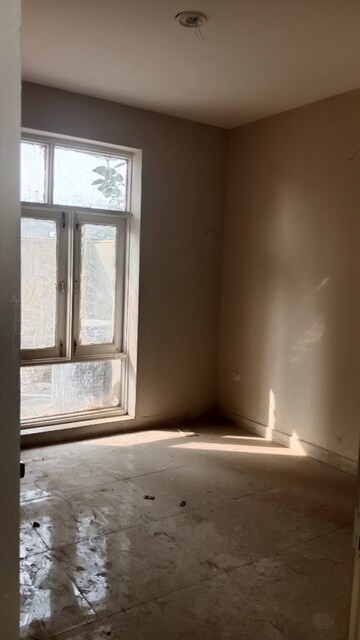 Room in 3 BHK Apartment at RPS Auria, Sector 88 – for Sale