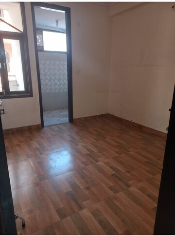 2 BHK Builder Floor For Rent in Sector 37