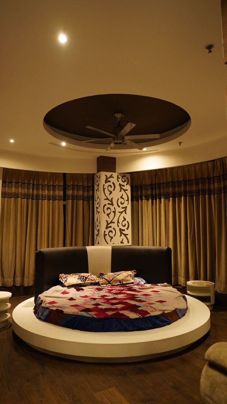 Bedroom, new industrial township 5 Bedroom 3200 Sq.Ft. Builder Floor In New Industrial Township Faridabad 7448418