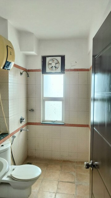 Bathroom in 2 BHK Apartment at Pioneer Park Phase 1, Sector 61 – for Sale