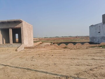  Plot – Exterior View View at Chhata - for Sale