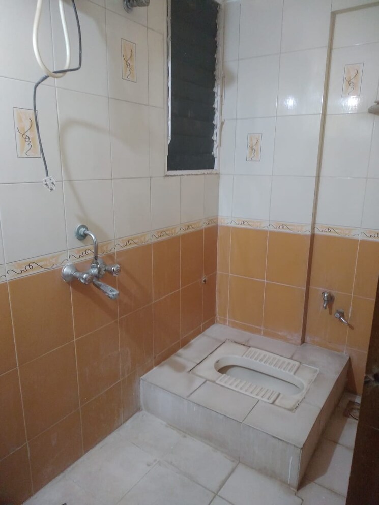 Bathroom, sukhwani-discover 2 Bedroom 1070 Sq.Ft. Apartment In Kalewadi Pune 7448992