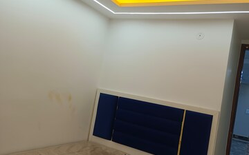 2 BHK Builder Floor For Sale in Mahavir Enclave