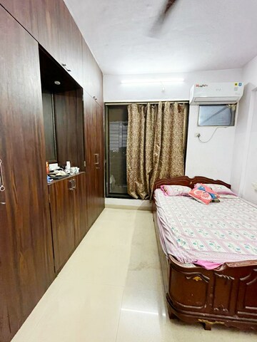Bedroom in 2 BHK Apartment at Nerul – for Sale
