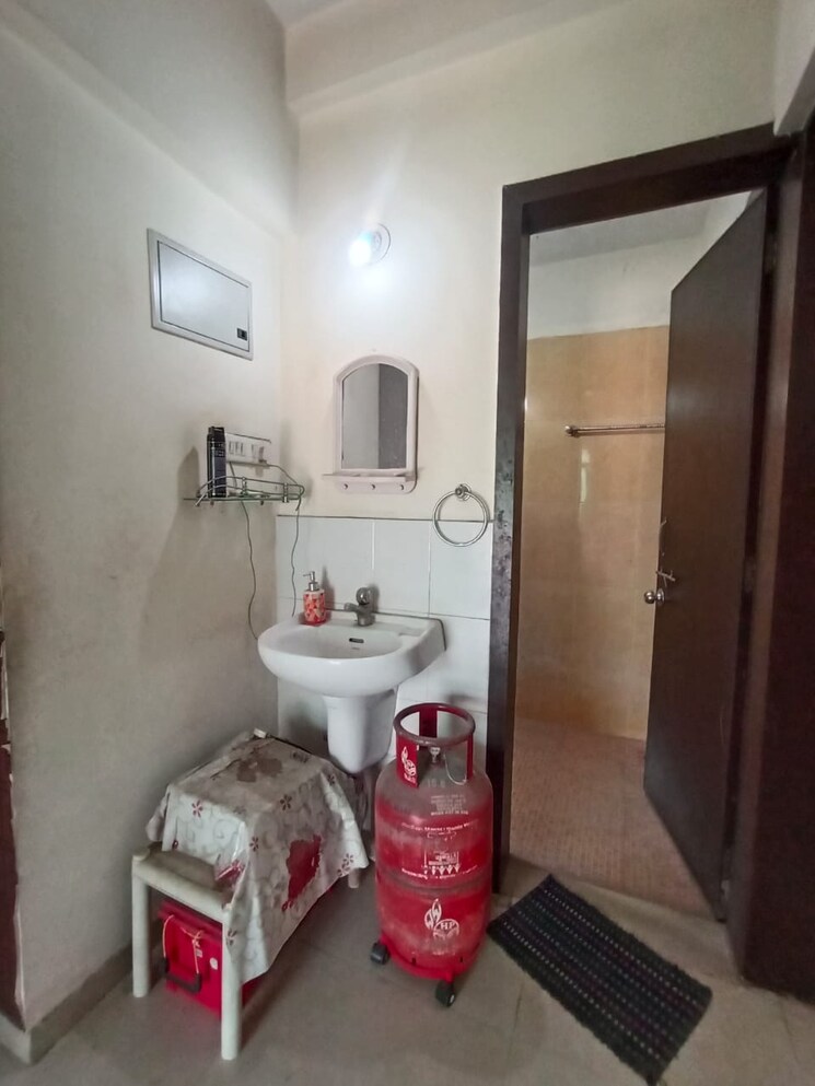 Bathroom, aurum-elementto 1 Bedroom 625 Sq.Ft. Apartment In Pune International Airport Pune 7450001