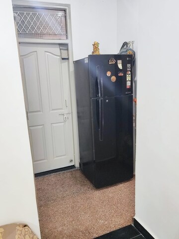 Living Room in 2.5 BHK Builder Floor at Mayur Vihar Phase 1 – for Sale