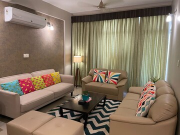 Bedroom in 2 BHK Apartment at RAS Palm Residency, Sector 76 – for Sale