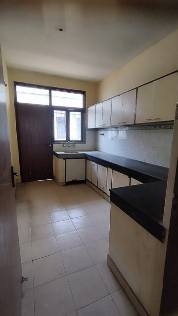 Kitchen in 2 BHK Builder Floor at Ardee City, Sector 52 – for Sale