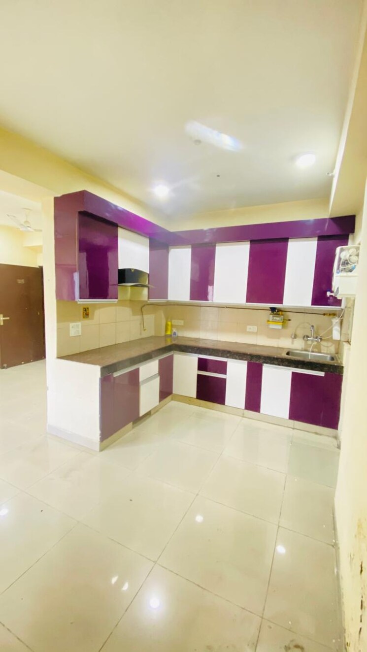 Kitchen, shri-radha-sky-park 2 Bedroom 945 Sq.Ft. Apartment In Sector 16b Greater Noida Greater Noida 7450346