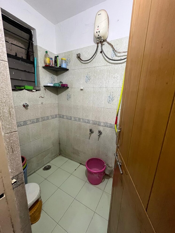Bathroom, girishobha-apartment 1 Bedroom 600 Sq.Ft. Apartment In Kothrud Pune 7450576