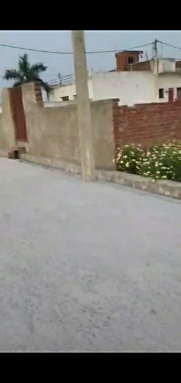  Plot – Exterior View View at Arun Vihar Sector 37, Sector 37 - for Sale