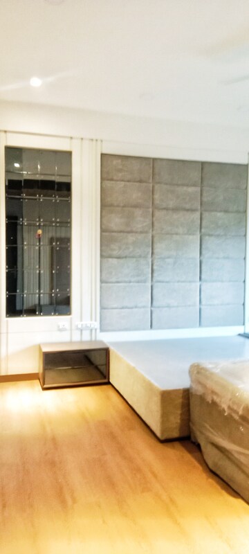 Furnished Amenities in 5 BHK Independent House at Vaishali Nagar – for Sale