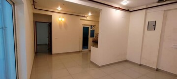 Room in 2 BHK Apartment at Panchsheel Greens II, Sector 16 Greater Noida – for Sale