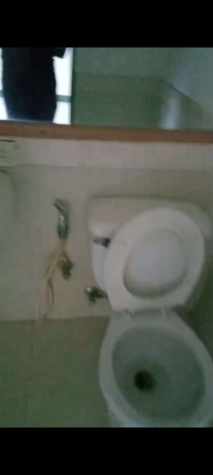 Bathroom, hiranandani-estate-burlington 3 Bedroom 1350 Sq.Ft. Apartment In Ghodbunder Road Thane 7451015