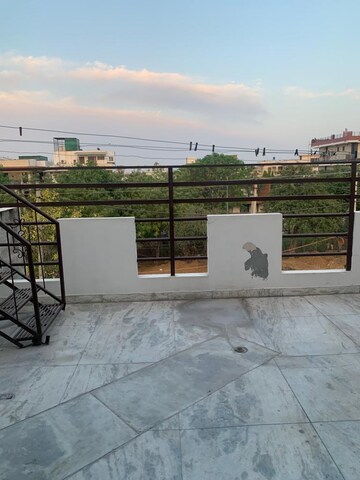 6+ BHK Independent House – Exterior View View at Sector 46 - for Sale