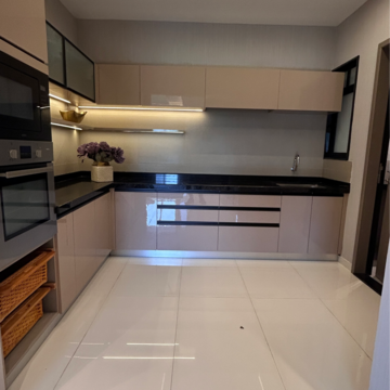 Kitchen in 3 BHK Apartment at Koregaon Park Annexe – for Sale