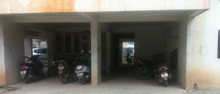  Parking, shri-deepak-jog-chs 1 Bedroom 650 Sq.Ft. Apartment In Hadapsar Pune 7451244