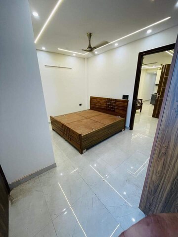 Room in 1.5 BHK Builder Floor at Chattarpur – for Sale