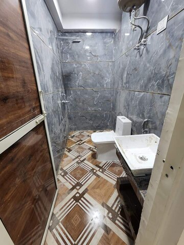 Attached Bathroom in 1.5 BHK Builder Floor at Chattarpur – for Sale