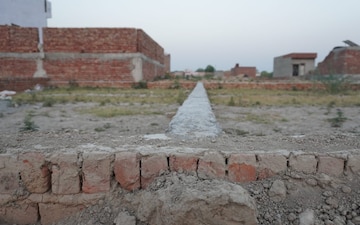 Plot For Sale in Neharpar