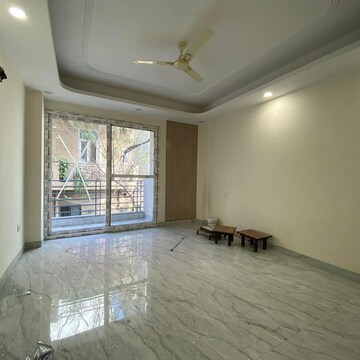 Room in 3 BHK Builder Floor at Chattarpur – for Sale