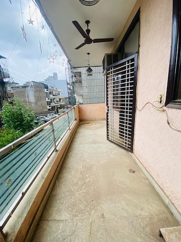 Balcony in 3 BHK Builder Floor at Sainik Colony – for Sale