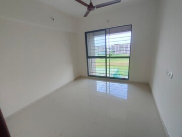 Room in 3 BHK Apartment at Mantra Montana Phase 6, Dhanori – for Sale