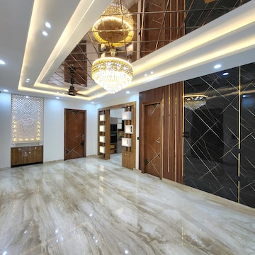 Balcony in 4 BHK Builder Floor at Unitech South City II, South City 2 – for Sale