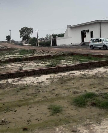  Plot For Sale in Bhopani Village