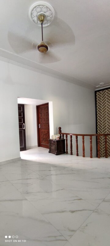 Room in 4 BHK Villa at Gms Road – for Sale