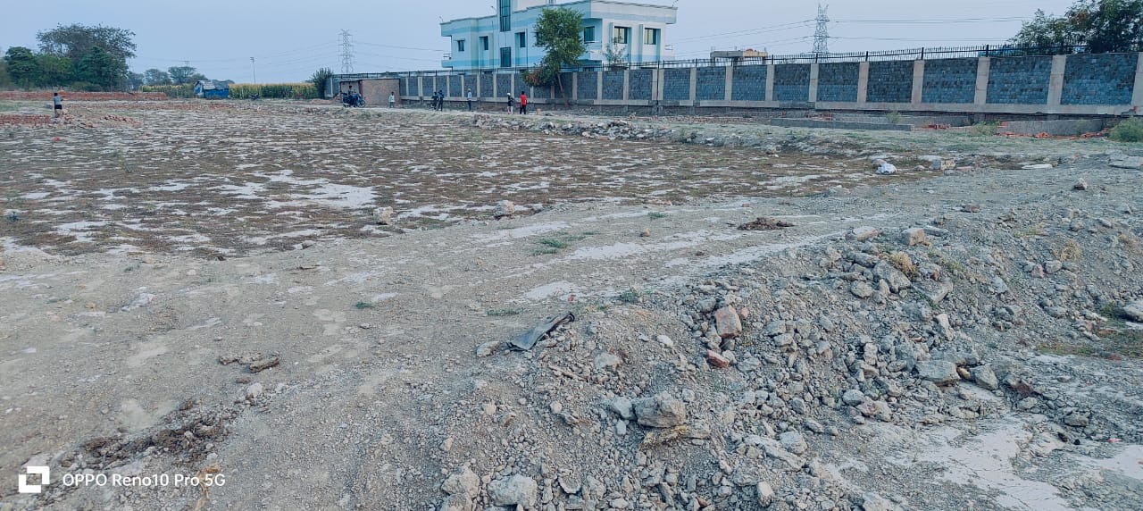 Plot For Resale in Sector 17 Greater Noida  7451107