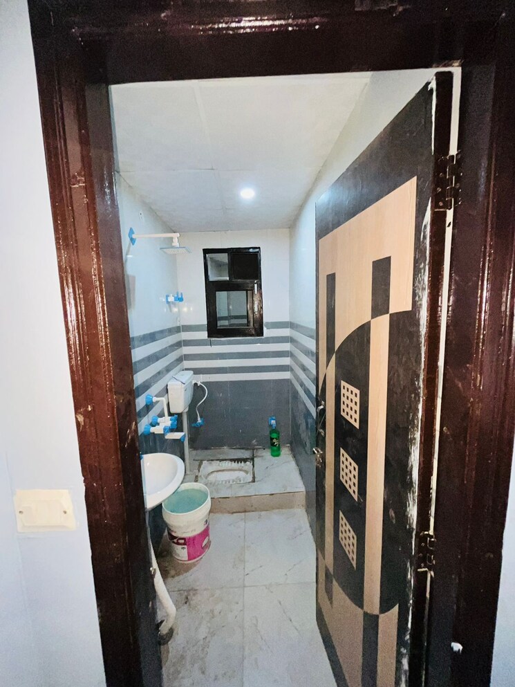 undefined, baraula 1 Bedroom 600 Sq.Ft. Builder Floor In Baraula Noida 7452001