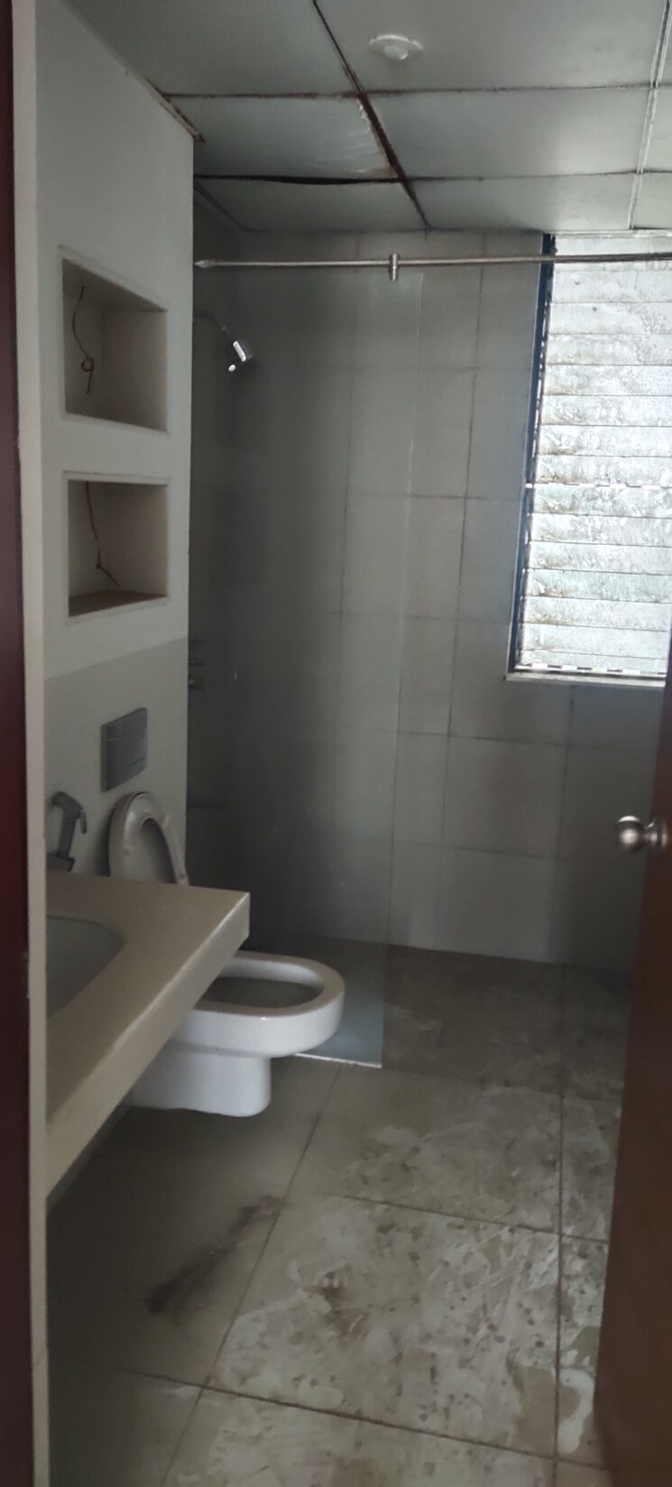 Bathroom, marvel-sangria 4 Bedroom 4560 Sq.Ft. Apartment In Mohammadwadi Pune 7452045