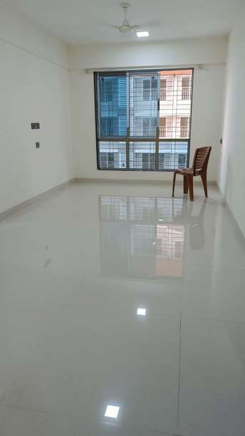 2 BHK Apartment For Rent in Shiv Shakti Tower 28 Malad East Mumbai  7452046