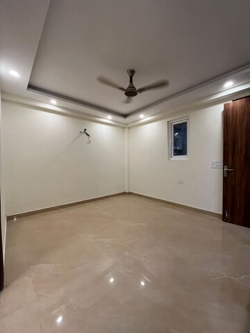 Room in 3 BHK Builder Floor at Chattarpur – for Sale