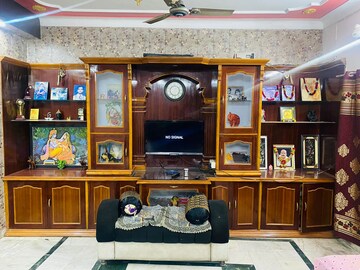 6+ BHK Independent House – Exterior View View at Adil Nagar - for Sale