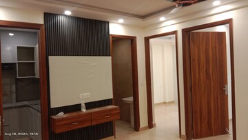 Bedroom in 3 BHK Builder Floor at Chattarpur – for Sale