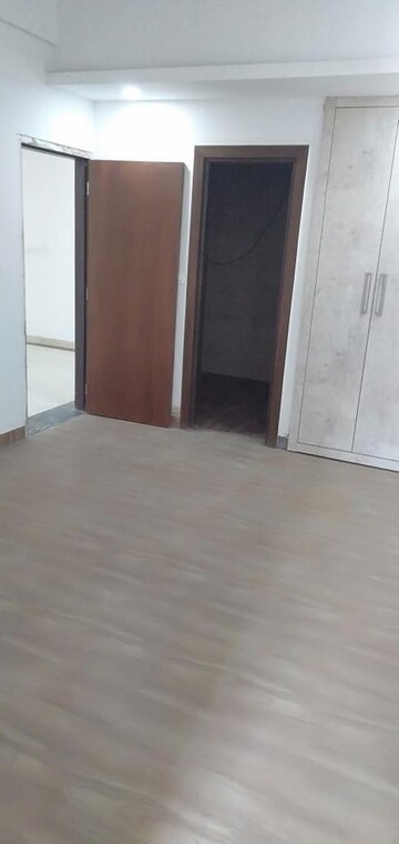 Room in 2 BHK Apartment at Stellar Jeevan, Sector 1 Greater Noida – for Sale
