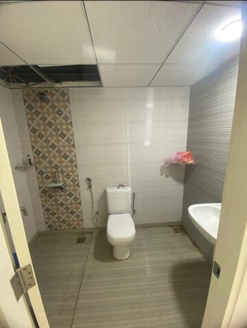 Bathroom in 2 BHK Apartment at Kumar Palmsprings, Undri – for Rent