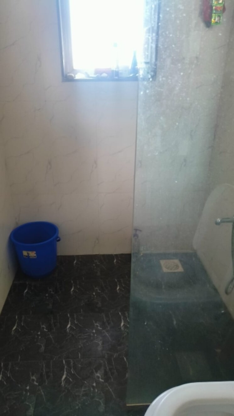 Bathroom, jyoti-chs-santacruz-east 2 Bedroom 680 Sq.Ft. Builder Floor In Santacruz East Mumbai 7452674